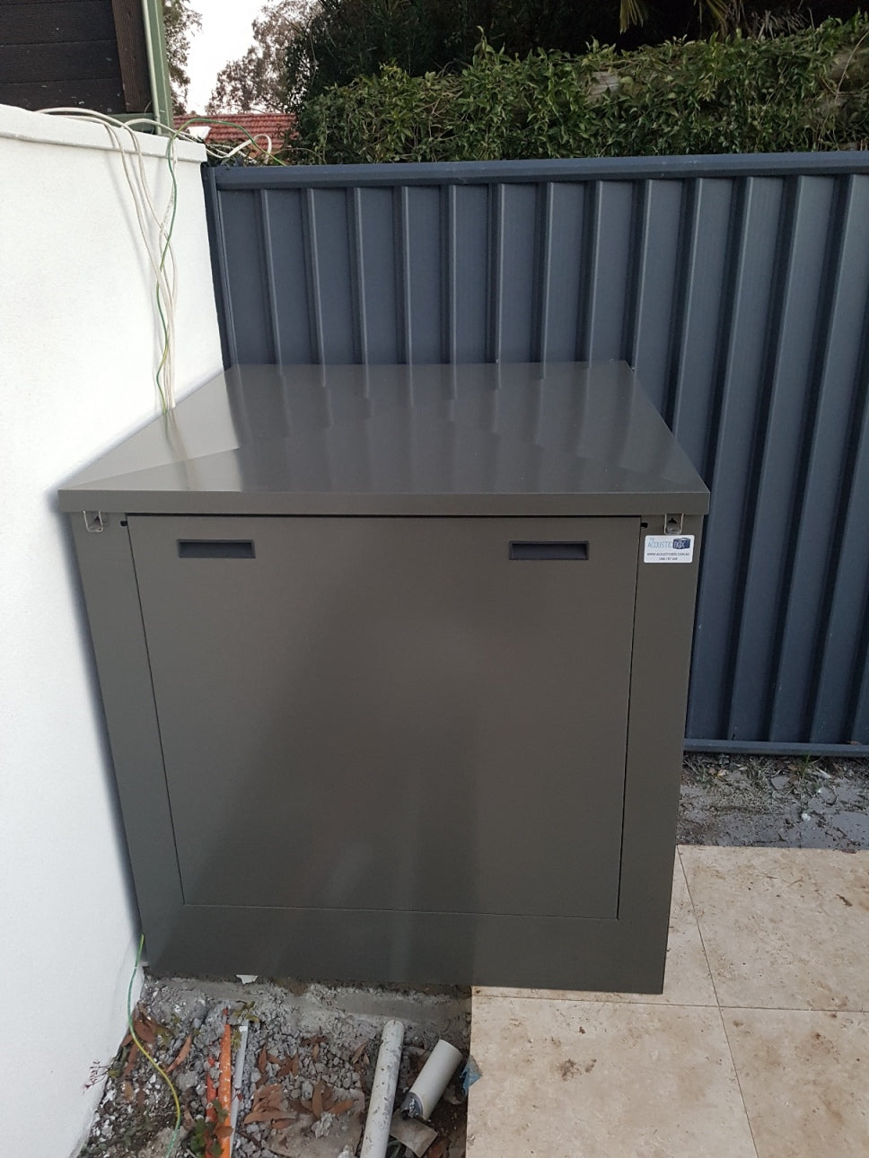 Acoustic Box - 1100 mm W x 1350 mm D x 1345 mm H Acoustic Box - 1100 mm W x 1350 mm D x 1345 mm H